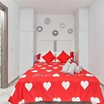 Nerja Boutique 203 Sweet Corner